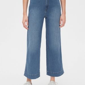 Gap Wide Leg Crop Jeans